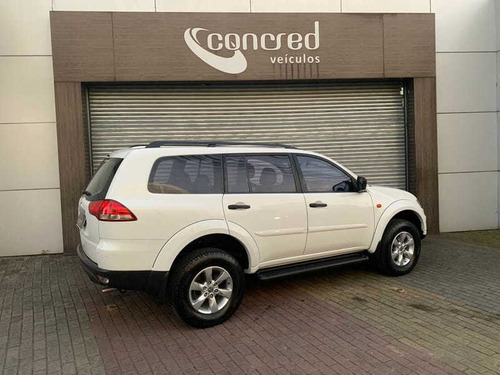 Imagem 4 de 13 de Mitsubishi Pajero 4x4 D 2016