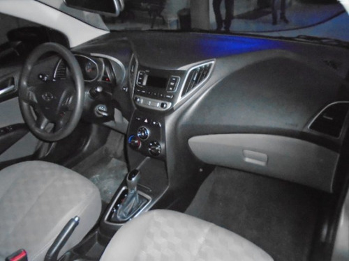 Hb20s 1.6 Comfort Plus 16v Flex 4p Automático