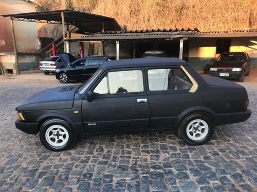 Imagem 1 de 4 de Fiat