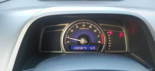 Imagen 15 de 15 de Honda Civic Emotion Automatico