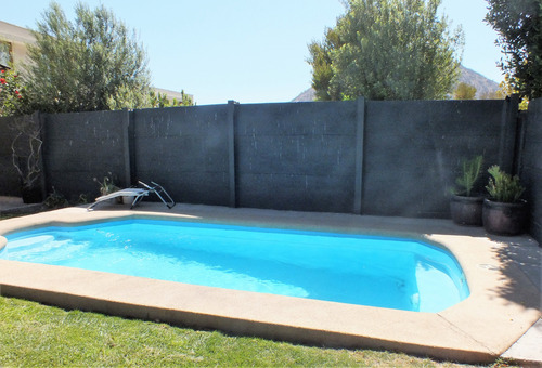 Excelente Casa Mediterránea En Chamisero