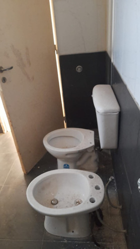 Casa A Refaccionar En Venta