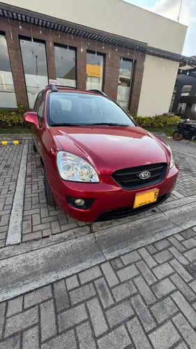 Kia Carens 2.0 Rondo Ex