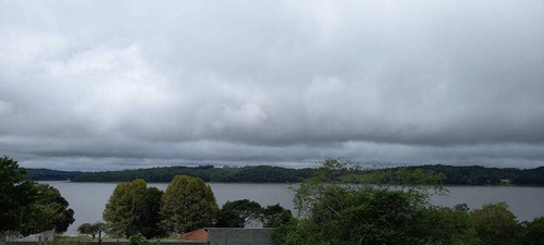 Imagem 9 de 14 de Maravilhosa Chácara Na Beira Da Represa!!!