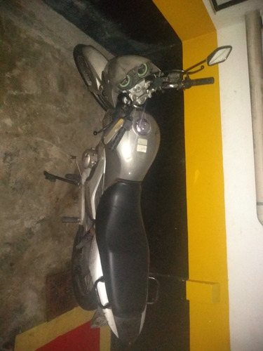 Imagem 2 de 5 de Honda Titan 150cc Mixed