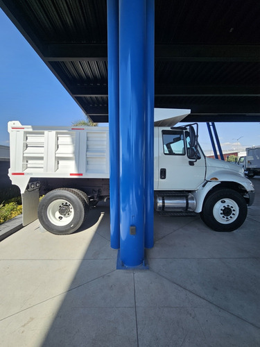 International 4300 Modelo 2014 Volteo Nuevo 7 Metros Cúbicos