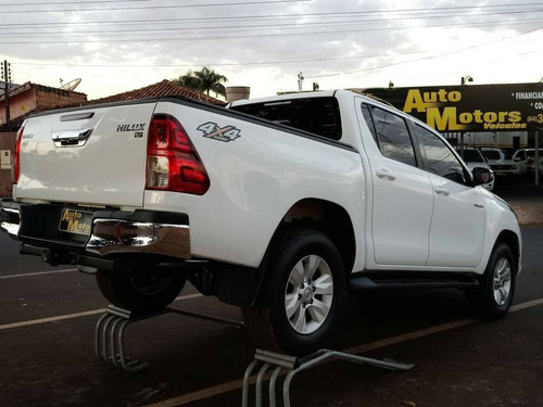 Imagem 7 de 15 de Toyota Hilux 2.8 Sr 4x4 Cd 16v Diesel 4p Automático