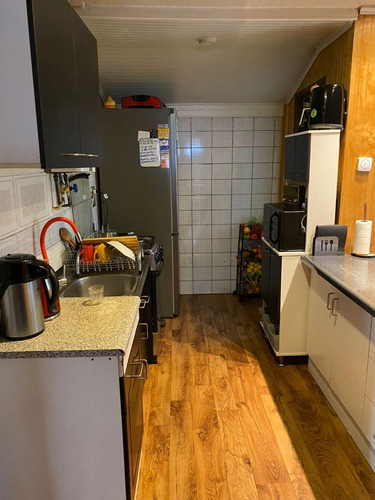 Excelente Y Remodelada Casa Ubicada En Sector Los Notros