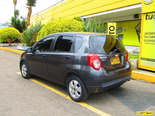Imagen 3 de 25 de Chevrolet Aveo Emotion 1.6 Gt