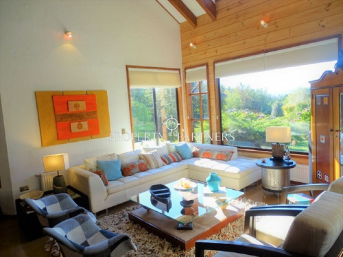 Imagen 4 de 30 de Casa En Pucón, Club De Campo Los Riscos.