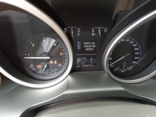 Toyota Land Cruiser 200 2013 4.5 Imperial
