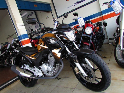 Imagem 2 de 11 de Honda Cb Twister 250 Abs Só 9 Mil Km - 2020 E Garantia Loja