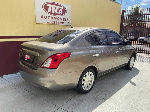 Imagem 4 de 7 de Nissan Versa 1.6 Sv Flex Mec