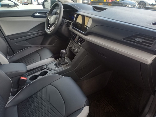 Imagen 16 de 25 de Volkswagen Taos Comfortline Oferta Financiado 0 Km 2023 #28