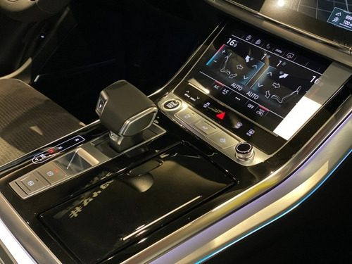Imagem 9 de 15 de Audi Q8 Performance Black 3.0