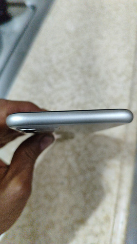 Apple iPhone 11 (64 Gb) - Blanco (Usado)