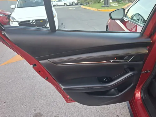 Mazda Mazda 3 2023