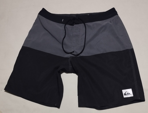 Bermuda Boardshort Quicksilver Talla 31 Gris Spandex (Usado)