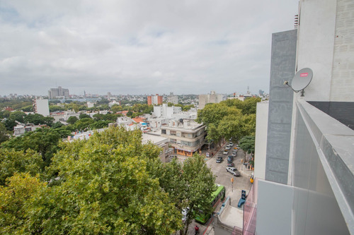 Venta Monoambiente Pocitos Patio A Estrenar