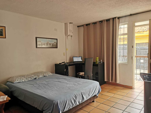 Imagen 13 de 30 de Venta Casa Multifamiliar O De Apartaestudios San Antonio Cali