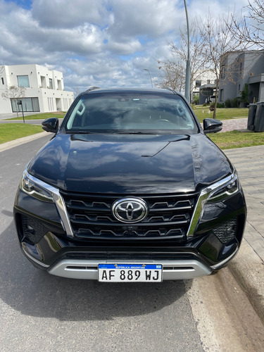 Toyota Hilux SW4 2.8 Srx 177cv 4x4 7as At