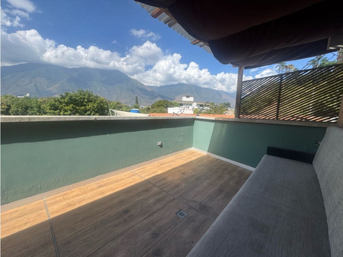 Se Alquila Casa Acondicionada Para Oficina 1006m2 Chuao 3597