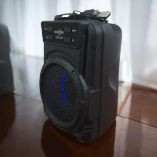 Mini Parlante Portatil Con Luces Led De 3 Pulgadas Mp3 Negro
