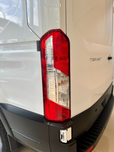 Imagen 2 de 18 de Ford Transit Furgon Medio L2h2 0km