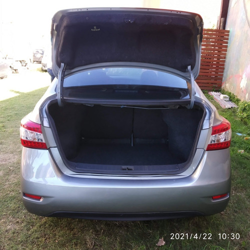 Nissan Sentra Advance Automatico