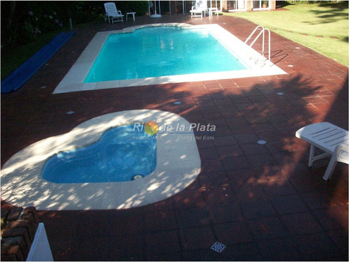 Imagen 28 de 30 de Casa En Cantegril, 5 Dormitorios *- Ref: 10631
