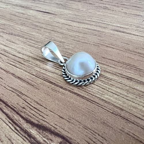 Imagen 4 de 10 de Dije De Perla Natural Cultivada Con Plata 925 Y Oxido Agálea