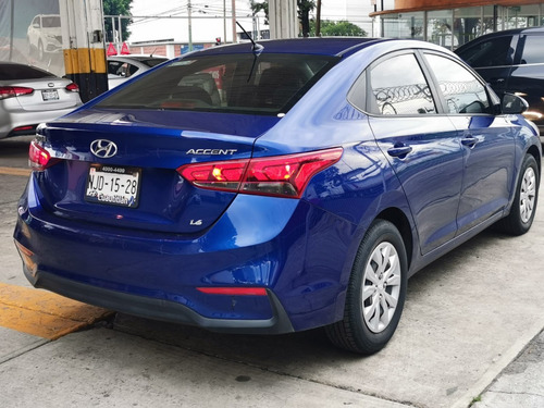 Imagen 2 de 14 de Hyundai Accent Automatico