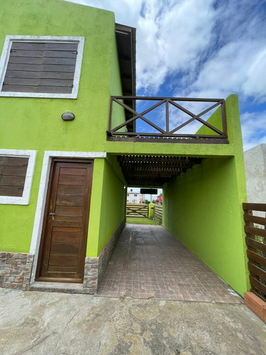 Venta De Dos Propiedades En Camet Norte!!