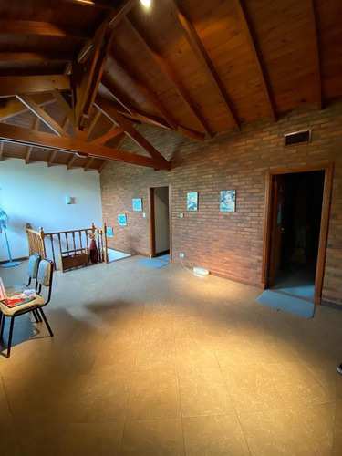 Imagen 16 de 18 de En Venta! Importante Propiedad En Barrio Cerrado El Casco De Moreno | Ubicada Sobre 2 Lotes De Terreno | Piscina |