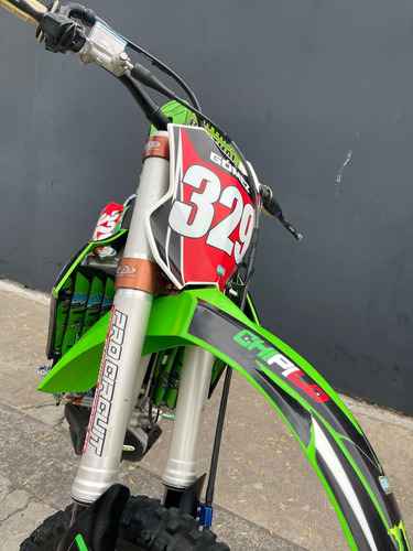 Kawasaki Cross 250f