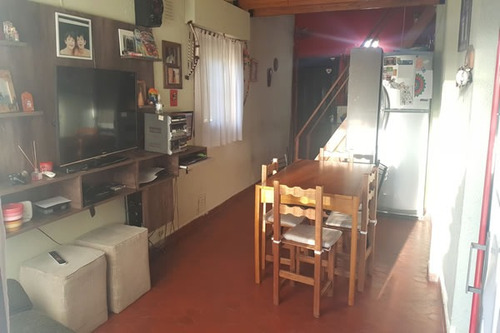 Imagen 4 de 14 de Marielita Duplex De 3 Ambiente Mas Depto De 1 Amb En Garaje