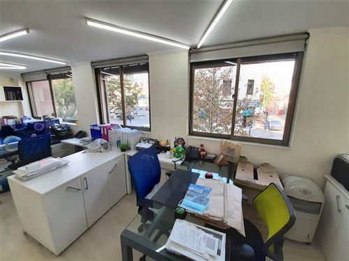Imagen 20 de 23 de Oficina En Venta En Santiago