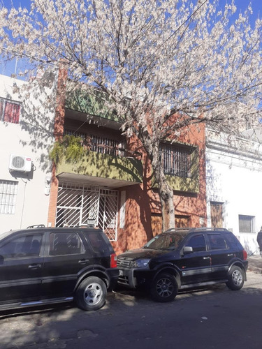 Imagen 3 de 30 de Casa 3 Ambientes Y Galpón Más 6 Habit. Boedo, Tarija 3800