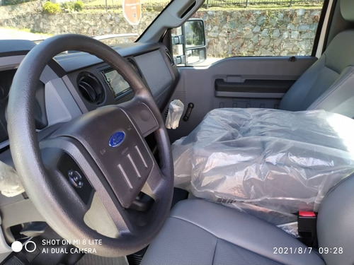 Imagen 17 de 18 de Ford Super Duty F-350