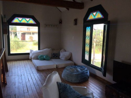 Casa En Venta De 4 Dormitorios En El Chorro