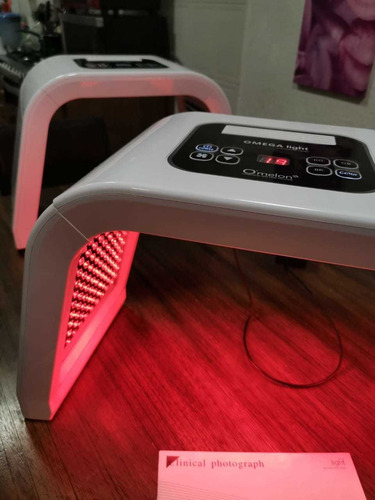 Imagen 5 de 5 de Lámpara Led 7 Colores Rejuvenecimiento Fácil Y Acné