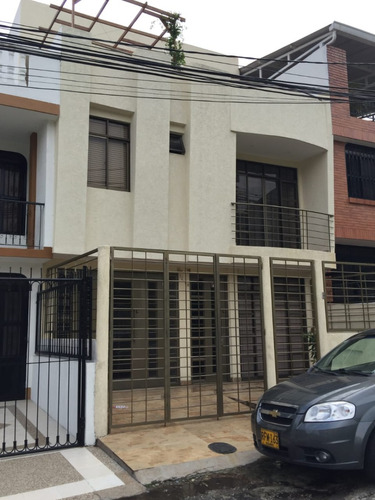 Casa En Venta, Rincon De Piedrapintada, Ibague