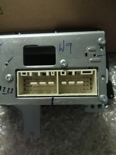 Estereo Pantalla Kia Seltos Modelo 2020 1.6 Ex - At Original Negro (Usado)