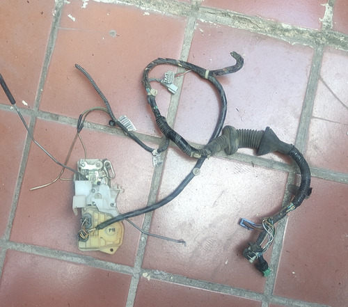 Ramal De Cerradura Y Puerta De Honda Fit 