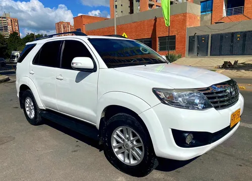 Toyota Fortuner 2.7l 4x2
