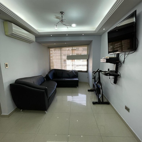 Imagen 7 de 16 de Apartamento En Venta Urb Loira El Paraiso