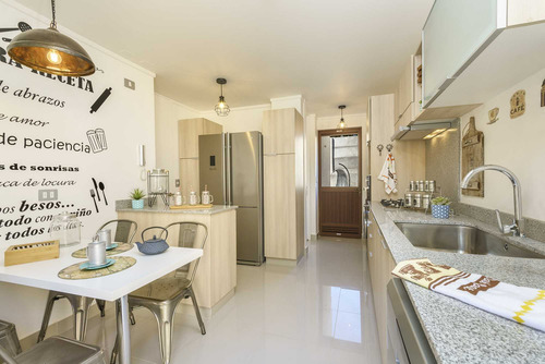 Casa 5d4b2e Bodega Quincho Km 3,5 A Sta Juana (21808)
