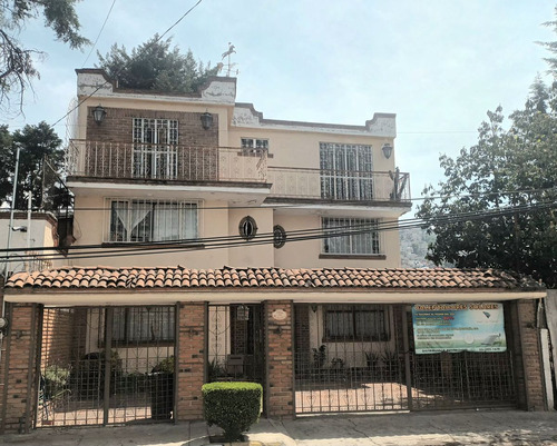 Venta Casa Estilo Rustico En Jardines De Atizapán