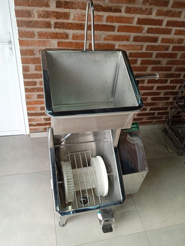 Lavador De Botas E Mãos Acoplado Automático