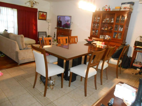 Imagen 2 de 7 de Casa - Barrio Parque Leloir